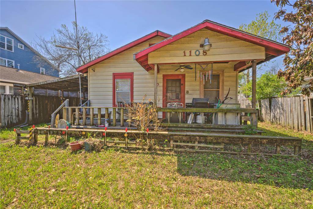 1108 26th Street - Photo 1