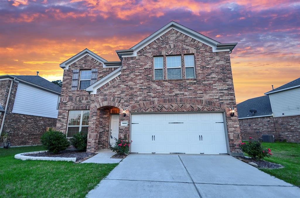 16642 Lake Aquilla Lane - Photo 1