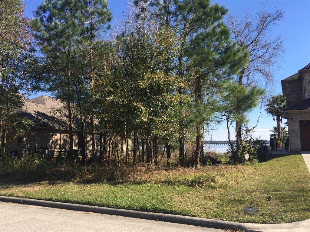 8826 Cross Country Drive - Photo 1