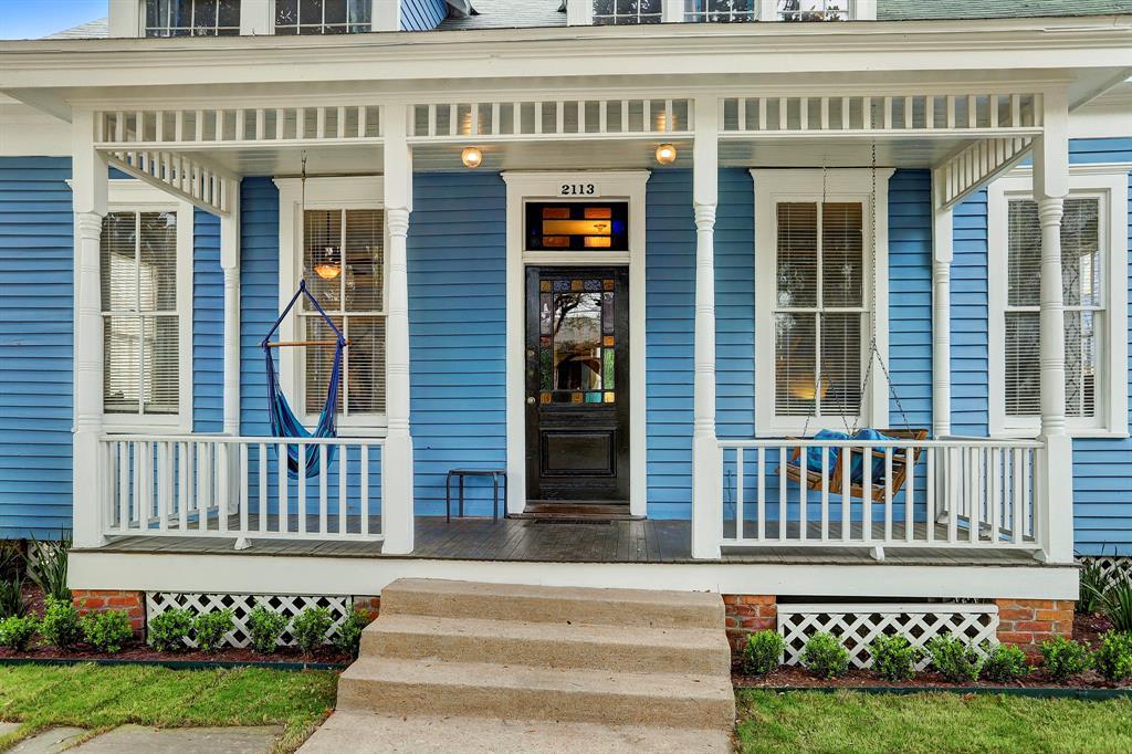 2113 State Street - Photo 1