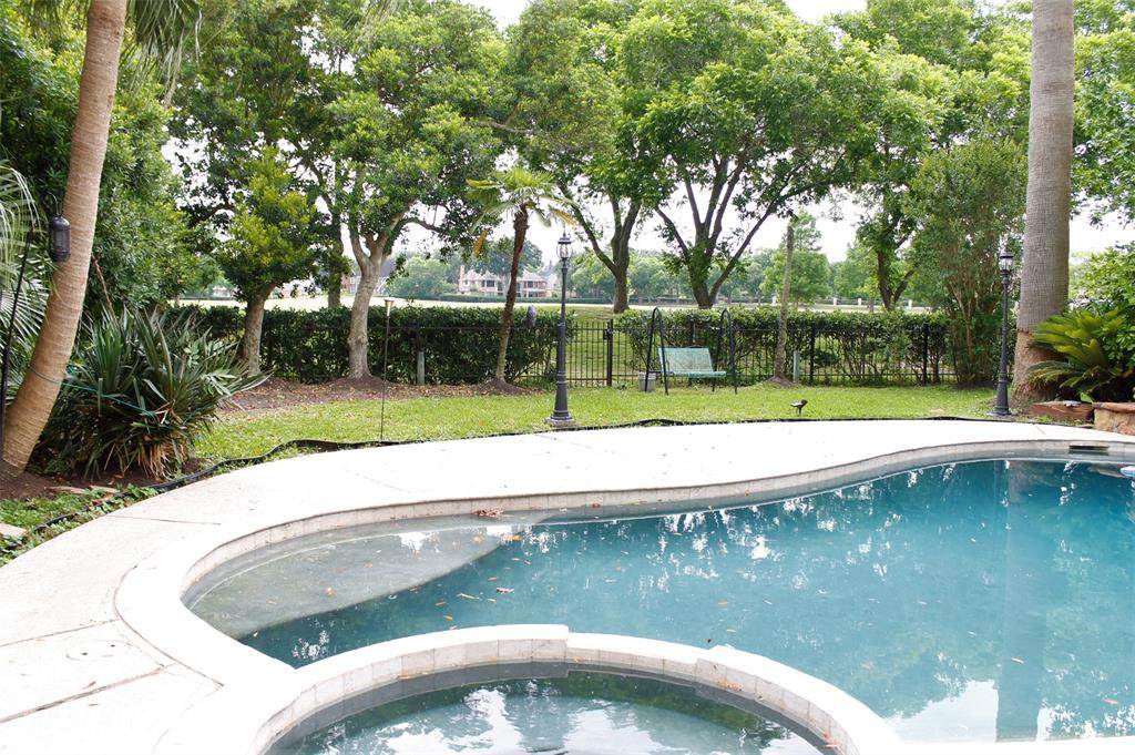 53 Foxhall Crescent Drive - Photo 1
