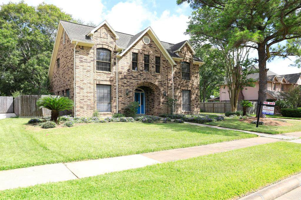 1008 Middlecreek Street - Photo 1