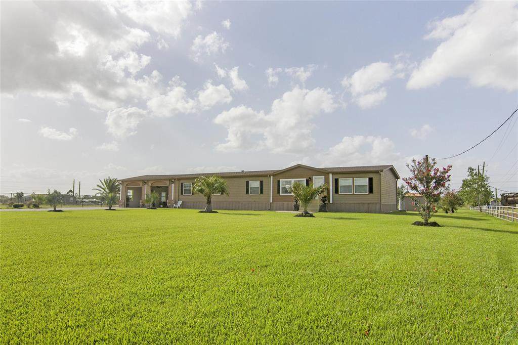 950 County Road 281 - Photo 1