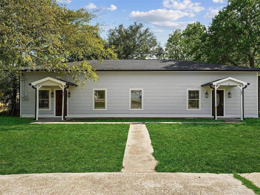 808 Beaumont Street - Photo 1
