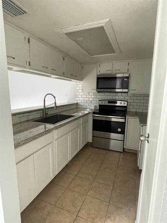 12215 Wild Pine Drive - Photo 1
