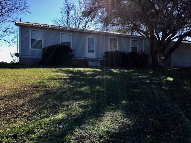 625 Lakeview Drive - Photo 1