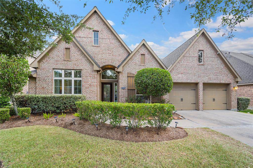 27930 Colonial Point Drive - Photo 1