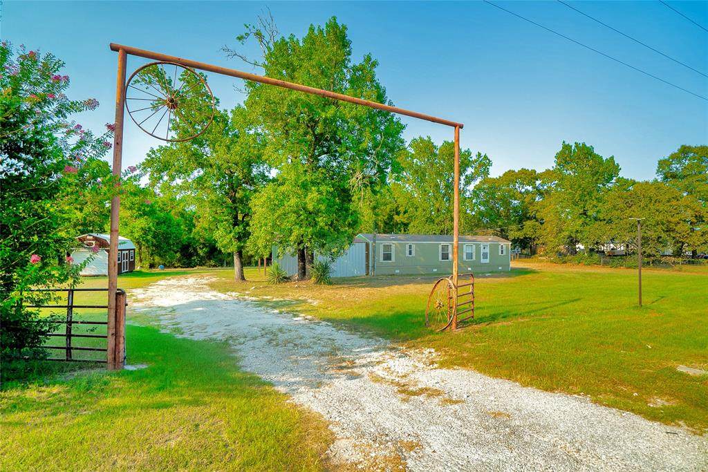 3381 Fm 356 - Photo 1
