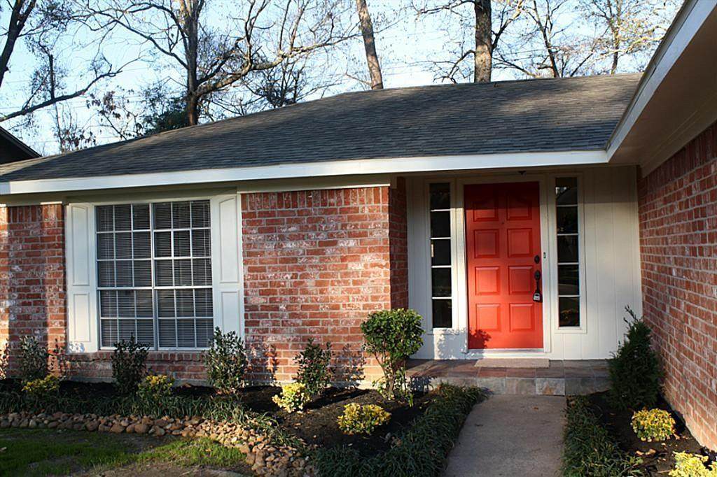 15819 Whipple Tree Drive - Photo 1