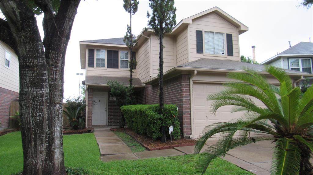 11827 Evesborough Drive - Photo 1