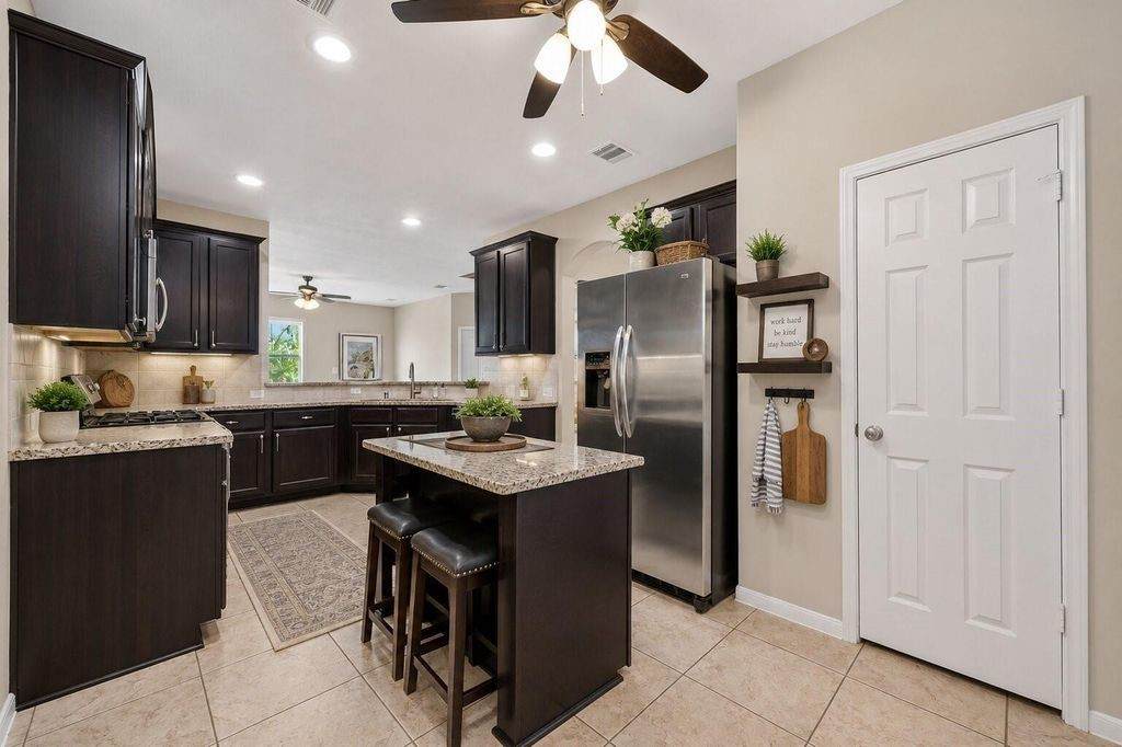 8506 Sunset Loch Drive - Photo 1