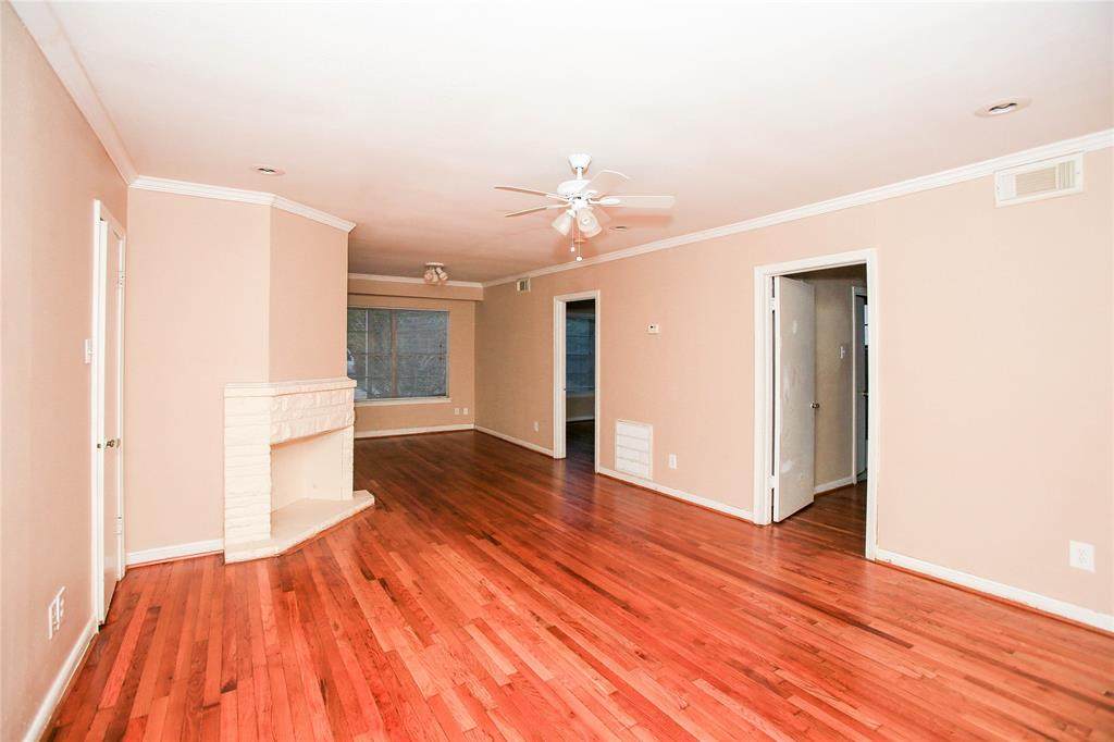 6714 Travis Street - Photo 1