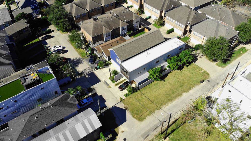 3402 Home Street - Photo 1