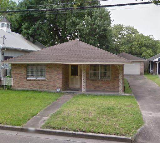 512 Higgins Street - Photo 1