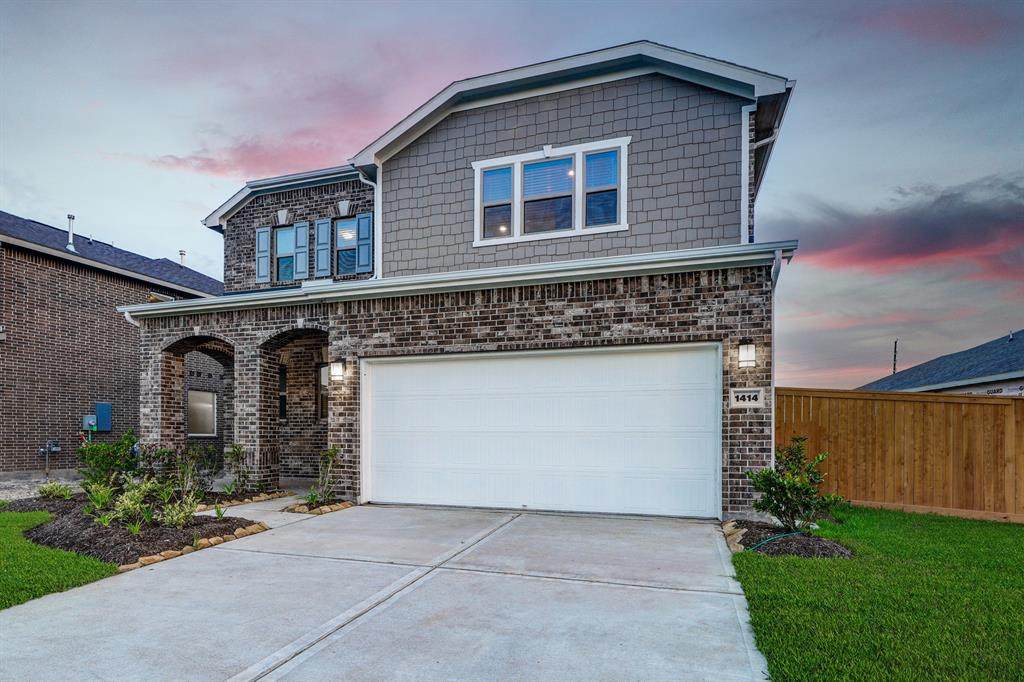 1414 Red Hills Drive - Photo 1