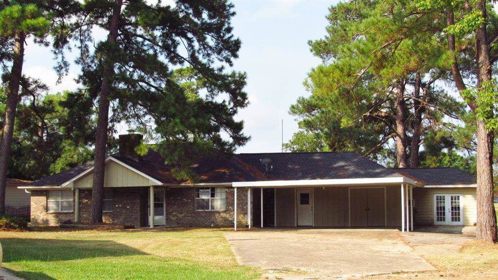 45 Broadmoor - Photo 1