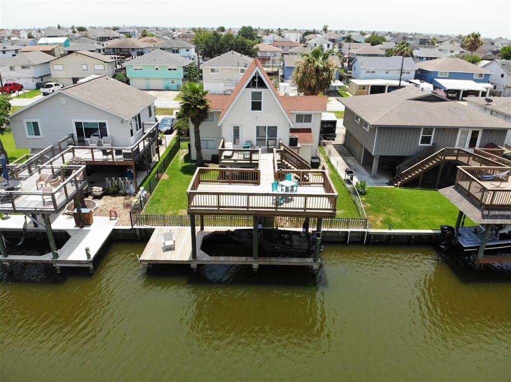 169 Barracuda Street - Photo 1