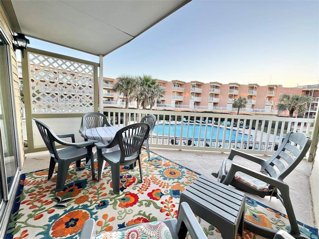 6300 Seawall Boulevard - Photo 1
