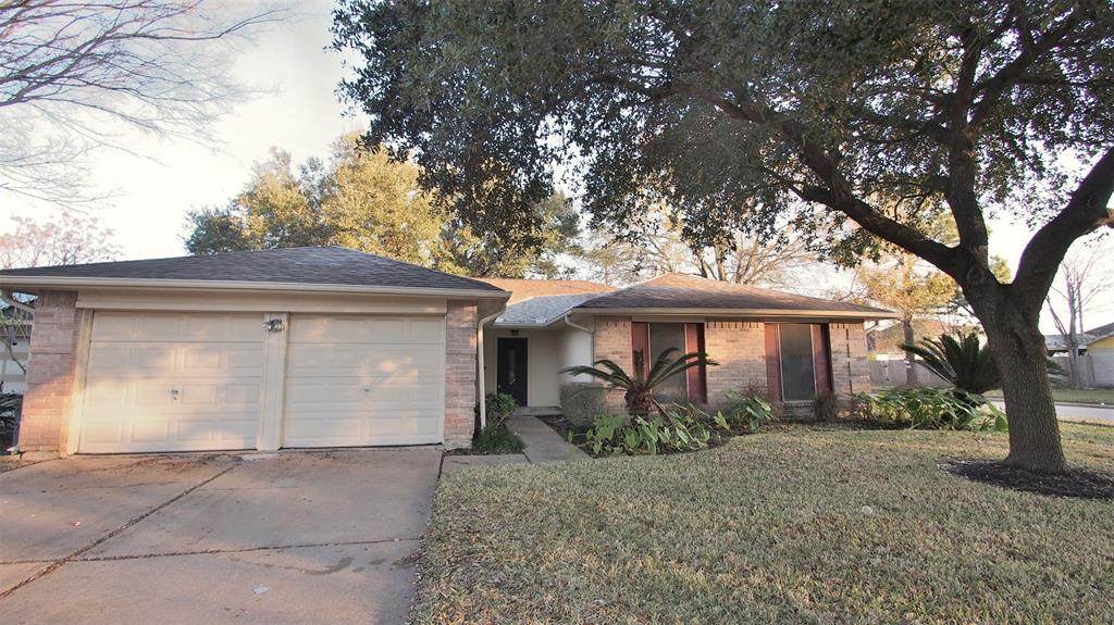 19302 Ruble Dr - Photo 1
