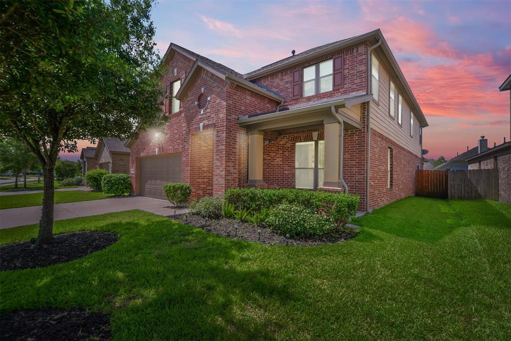 9806 Clanton Pines Drive - Photo 1