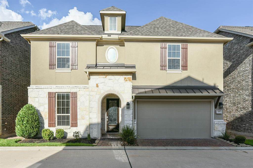 715 Vista Haven Lane - Photo 1