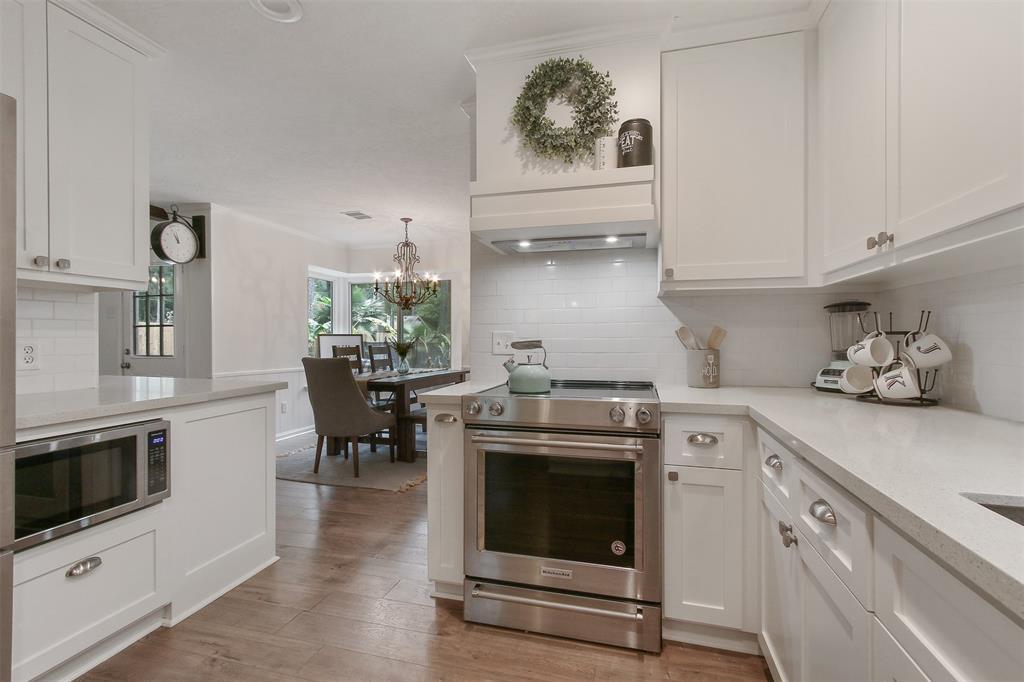 6323 Darby Way - Photo 1