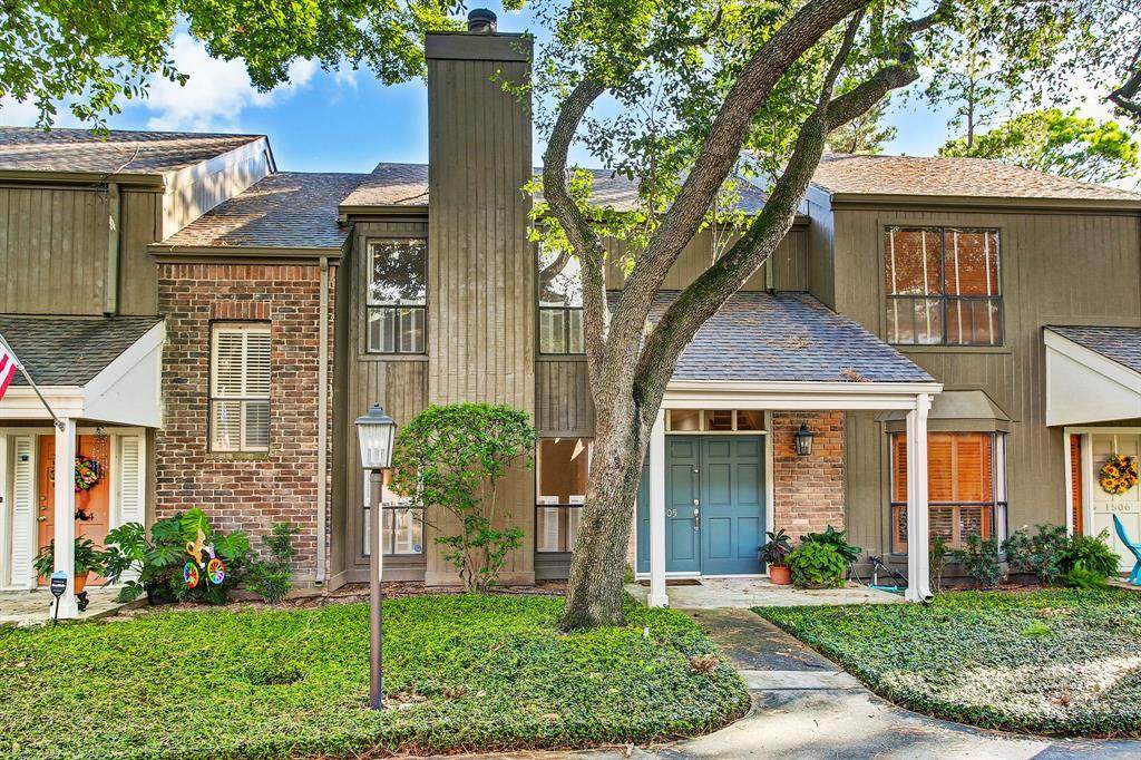701 Bering Drive - Photo 1