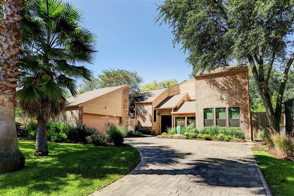 11762 Riverview Drive - Photo 1