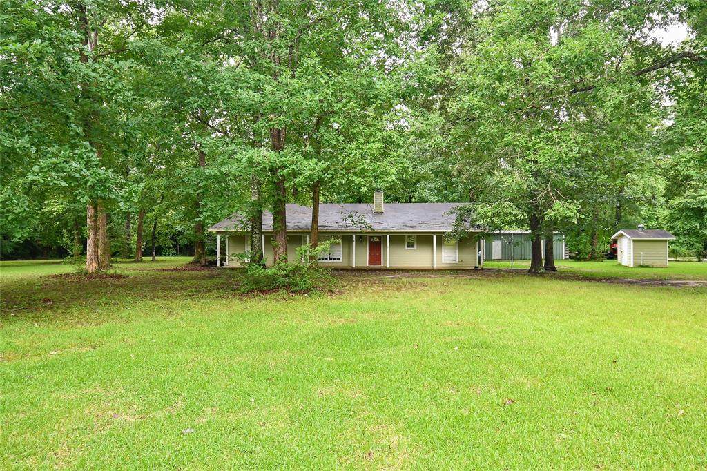 429 County Road 2259 - Photo 1
