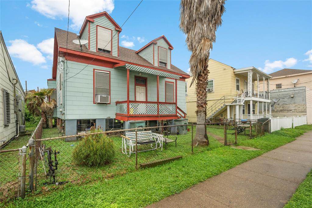 3712 Ball Street - Photo 1