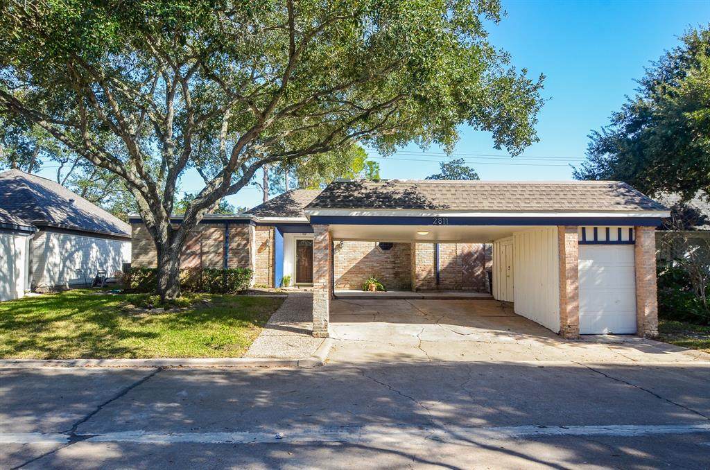 2811 Olympia Drive - Photo 1