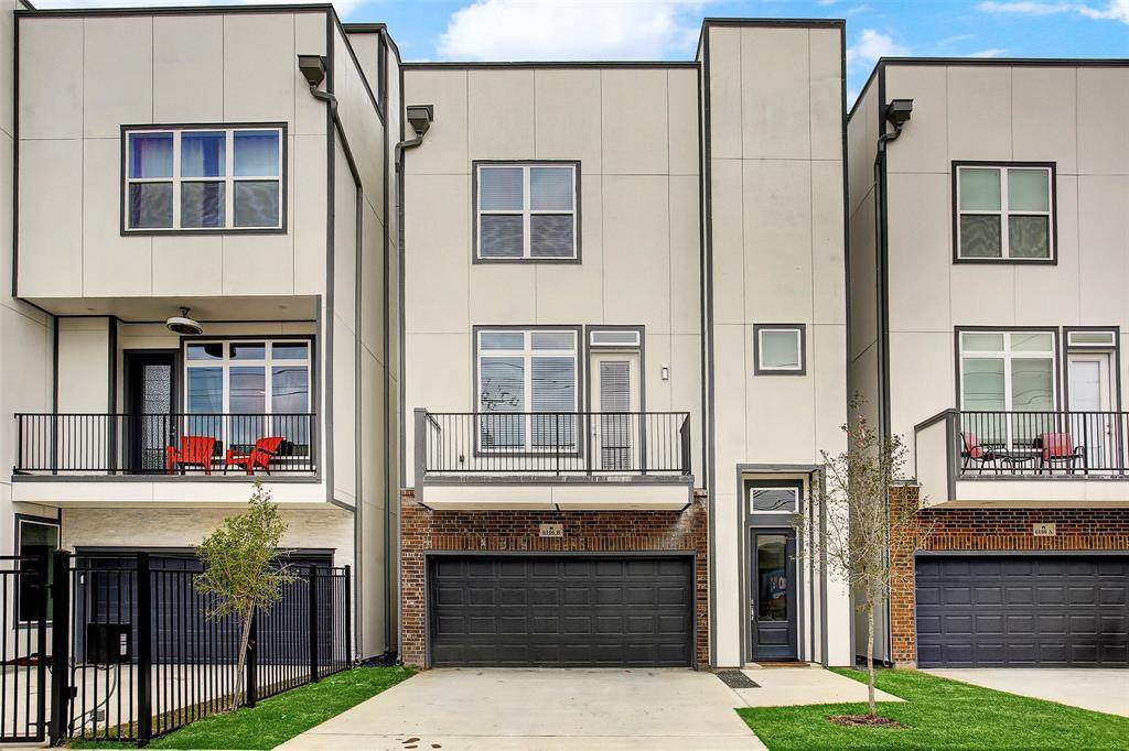 6106 Clarkson Lane - Photo 1