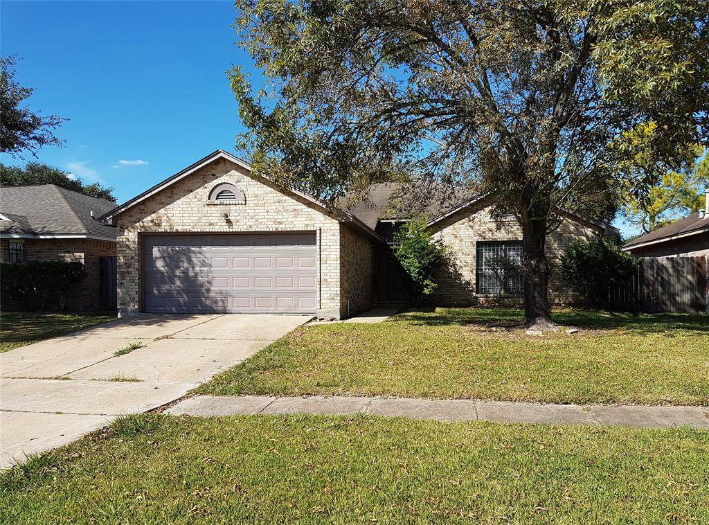 6914 Lost Thicket Drive - Photo 1