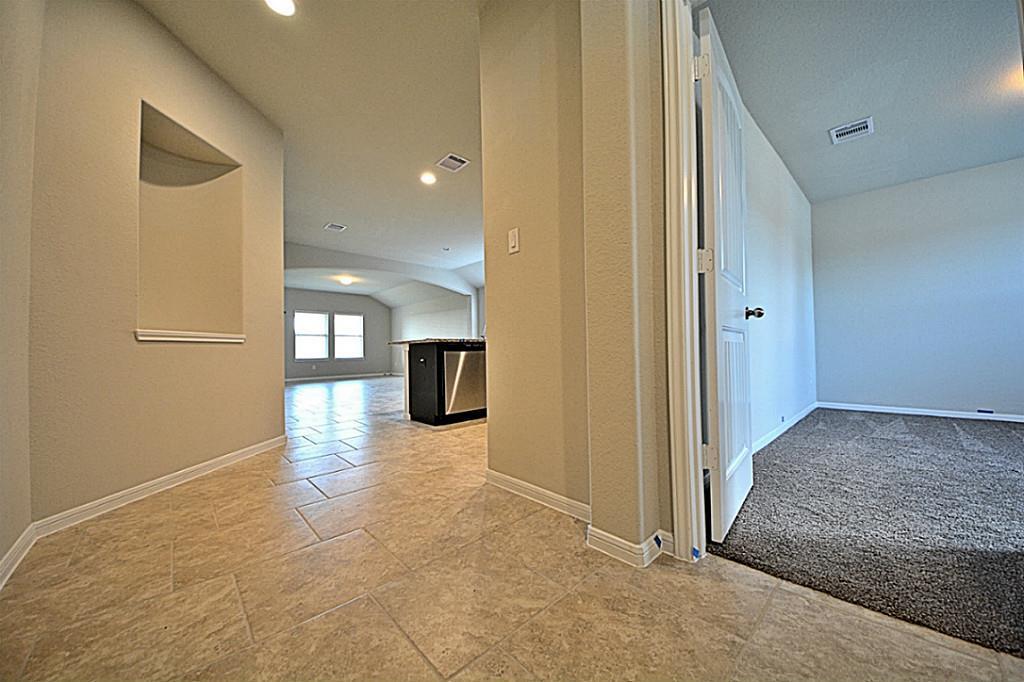 2931 Vales Point - Photo 1