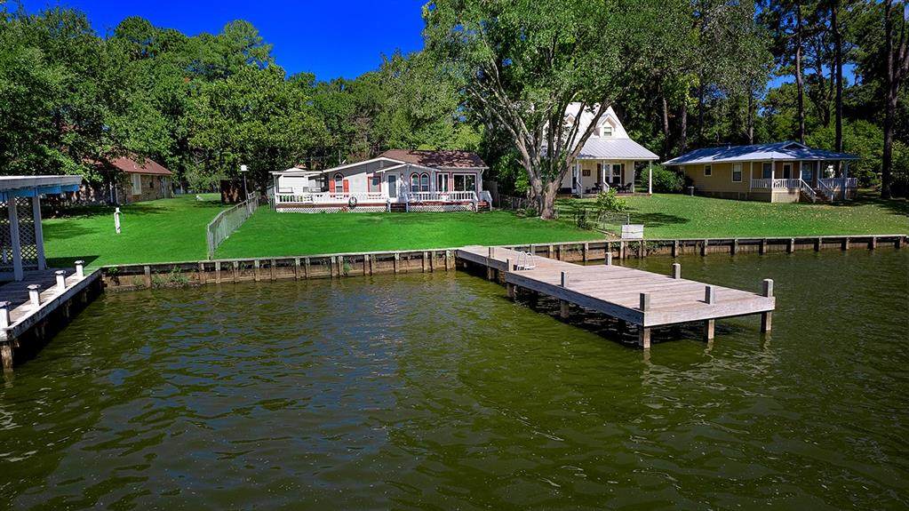 15124 Cozy Cove Lane - Photo 1