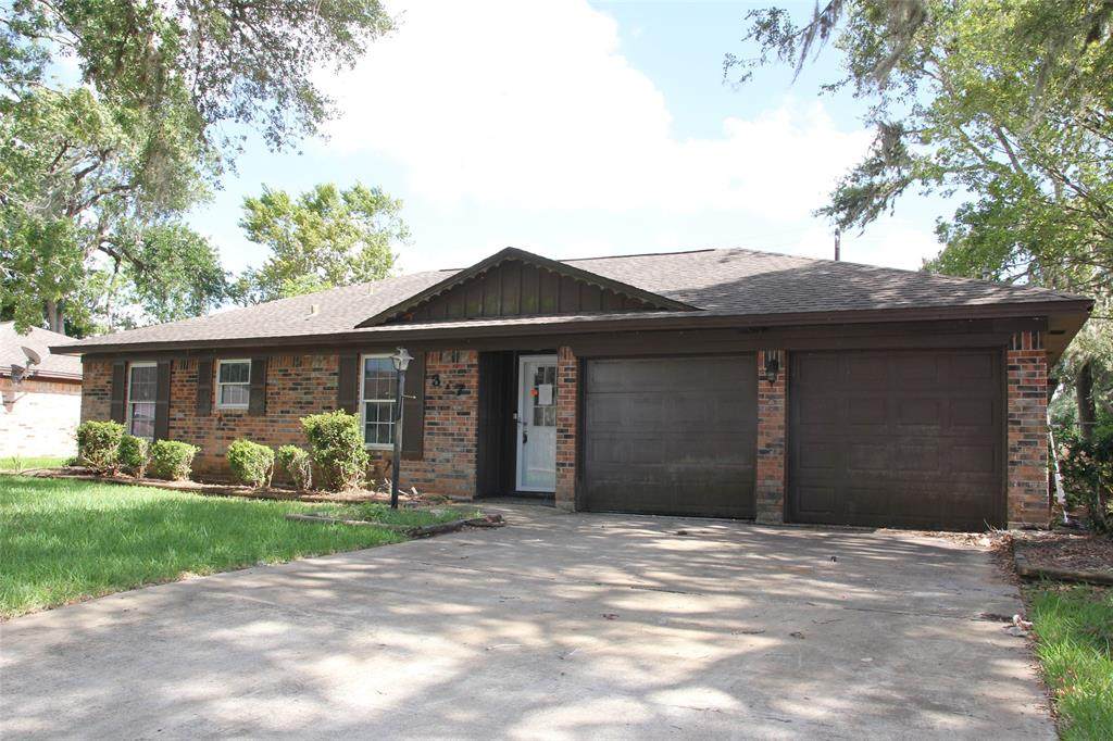 317 Wisteria Street - Photo 1