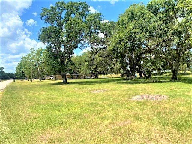 2852 Lake Road - Photo 1