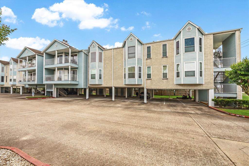 18617 Egret Bay Boulevard - Photo 1