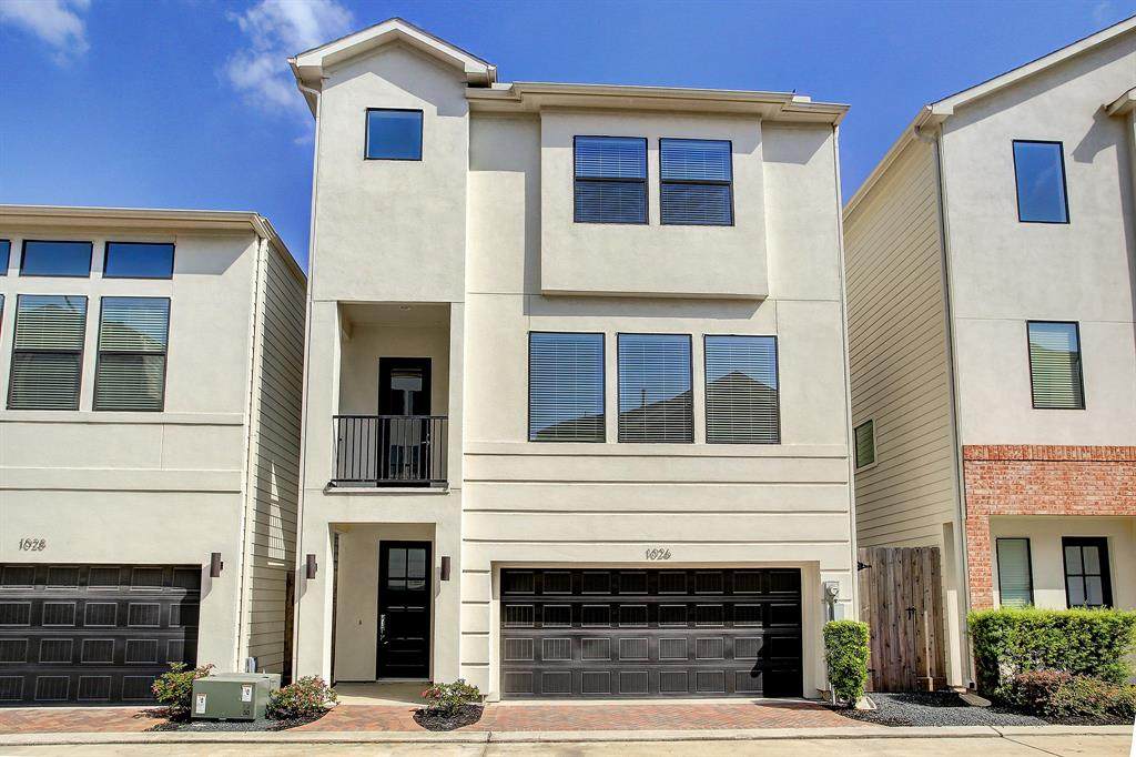 1026 Green Kensington Drive - Photo 1