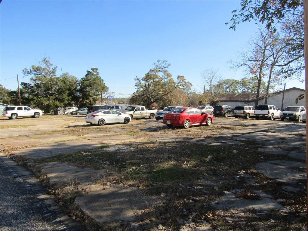 401 Drew Road - Photo 1