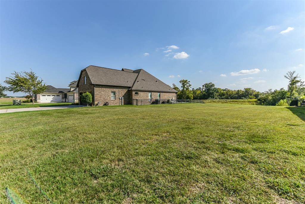 160 Waterstone Drive - Photo 1