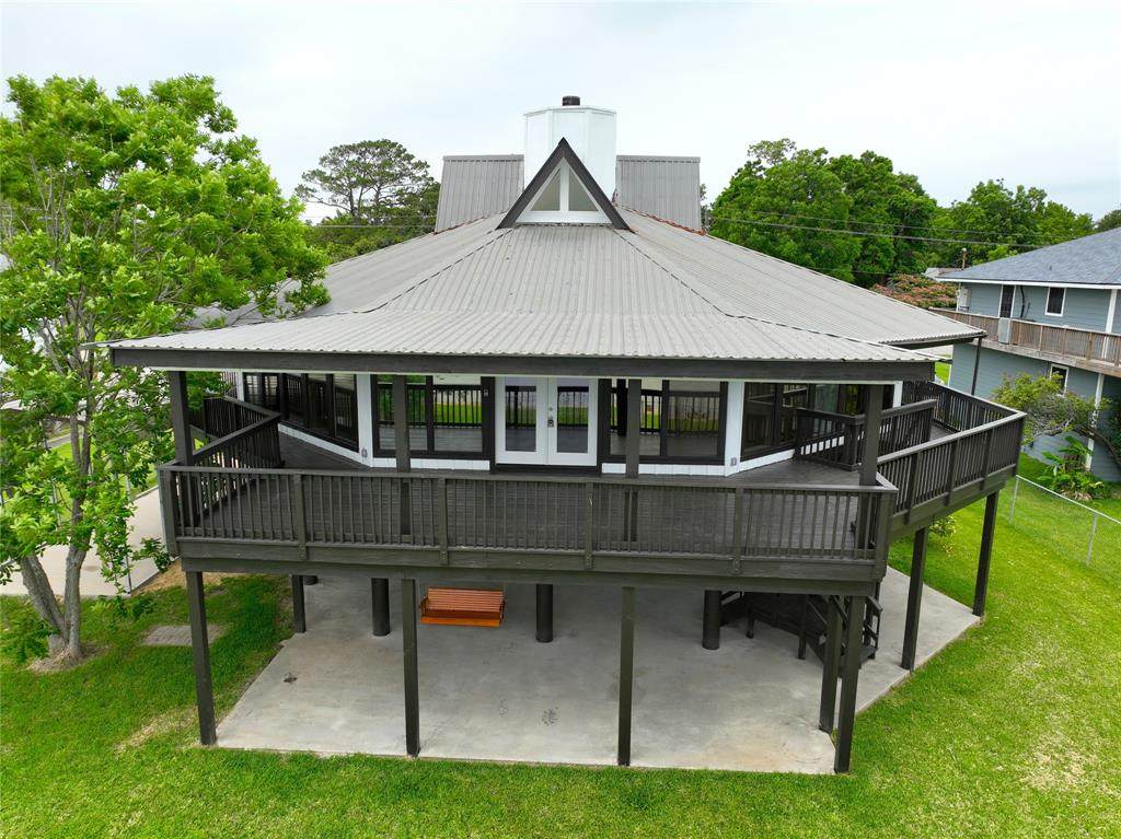 110 Bayou Drive - Photo 1