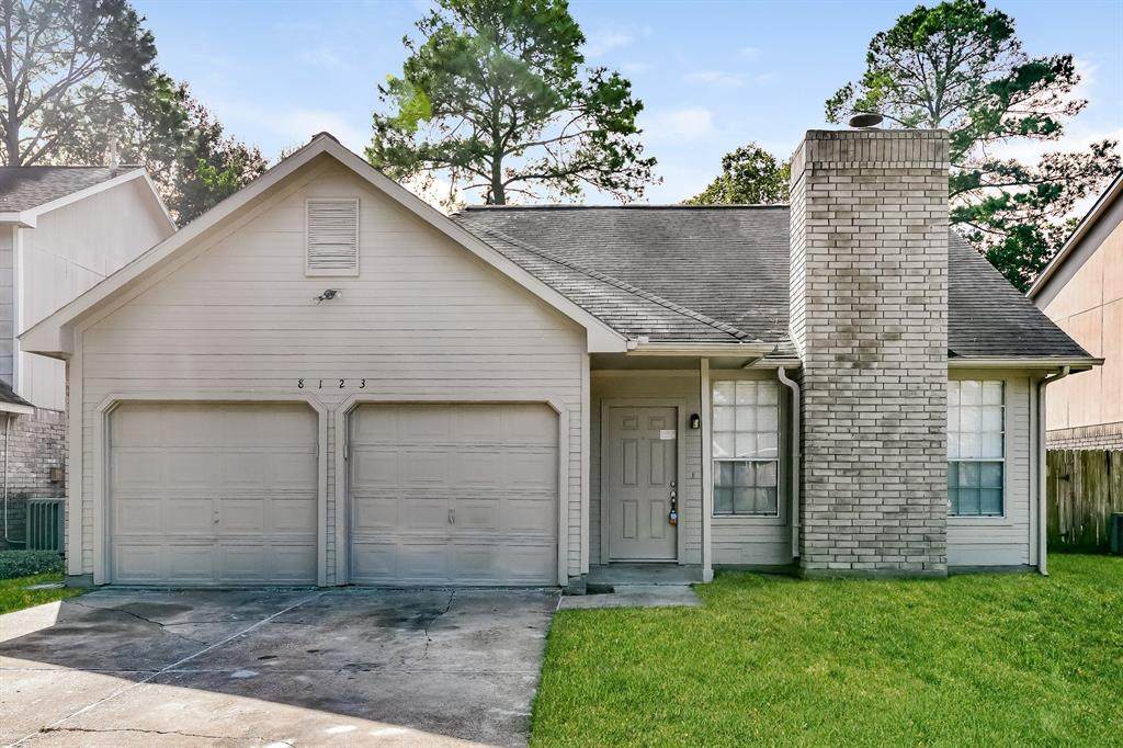 8123 Summer Trail Drive - Photo 1