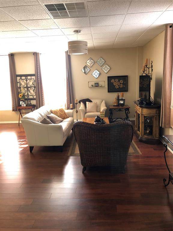801 6th Street - Photo 1
