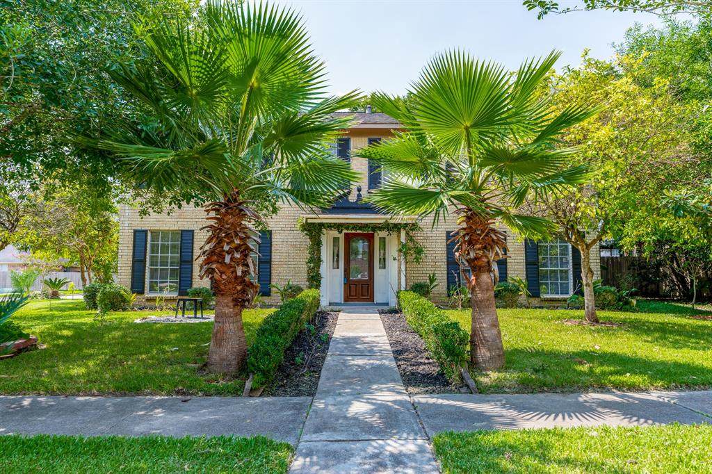 459 Woodrail Drive - Photo 1