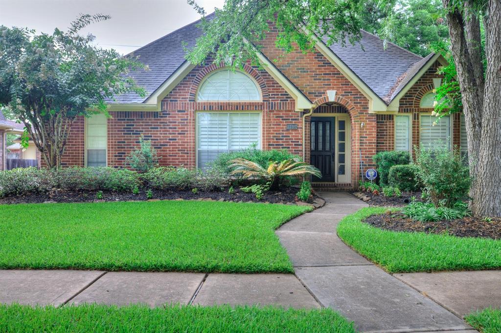 1114 Wood Fern Drive - Photo 1