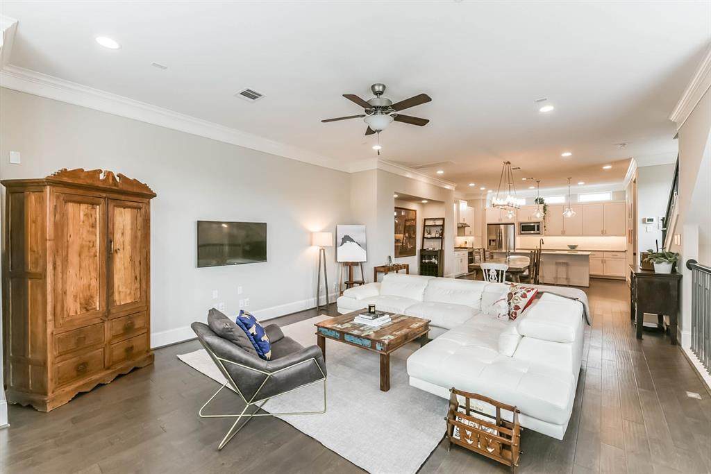 8302 Ginger Oak Street - Photo 1