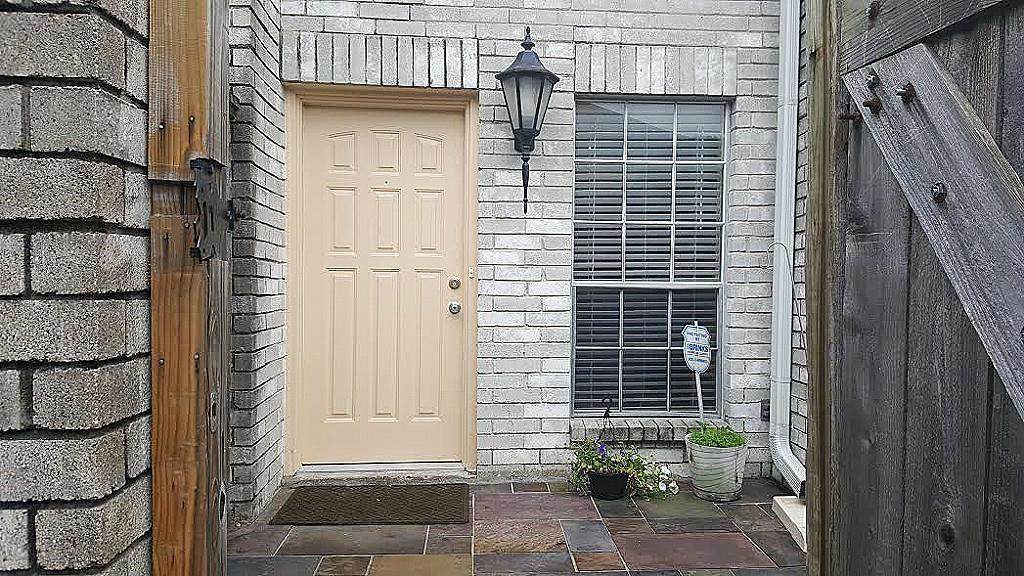 4001 Tanglewilde - Photo 1