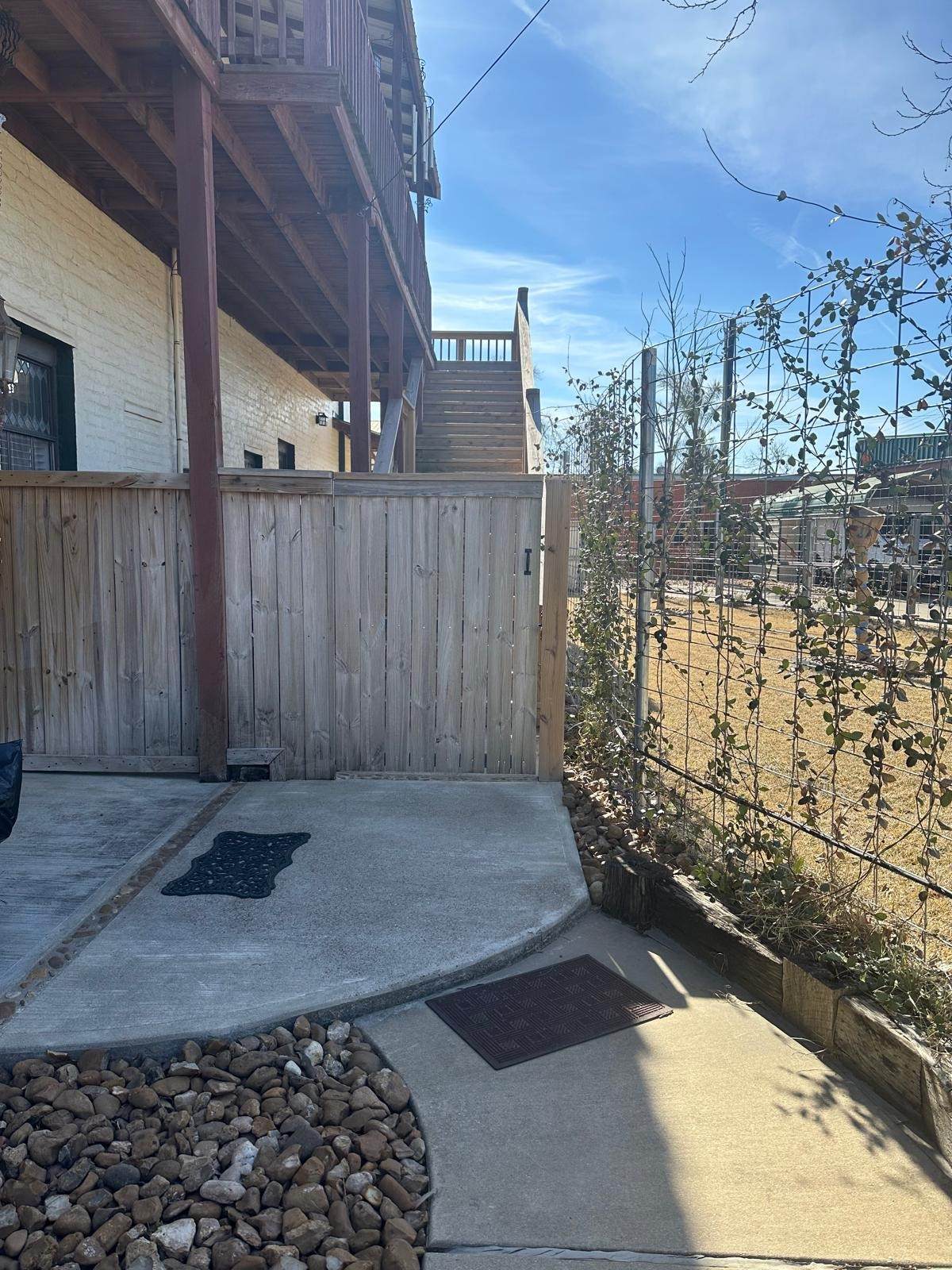 519 Spring Street - Photo 1