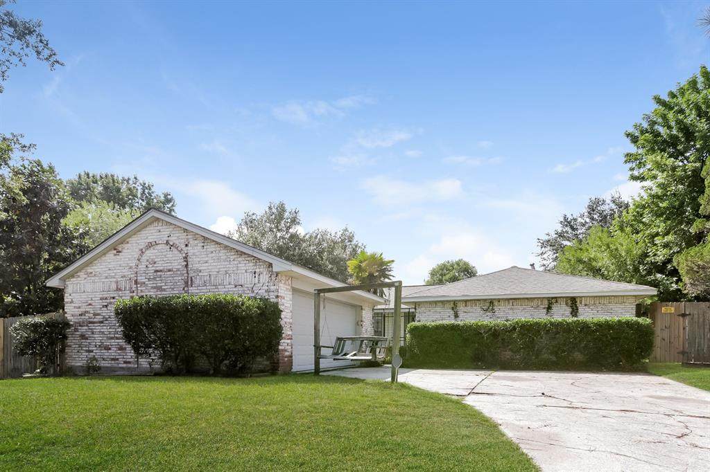 22403 Ivygate Drive - Photo 1